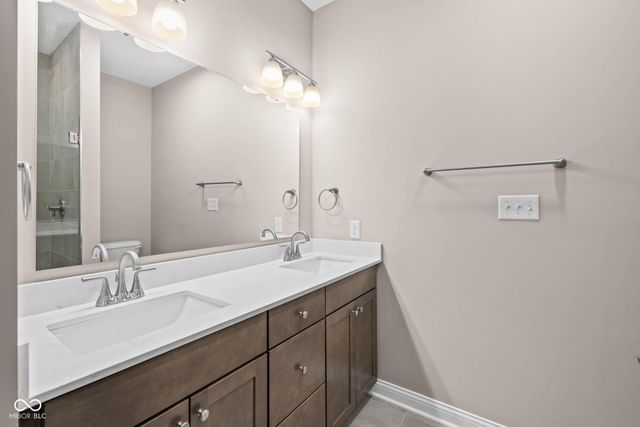 6180 Preserve Way, Mccordsville, IN 46055