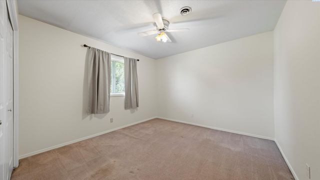 6730 W 9th Ave, Kennewick, WA 99336