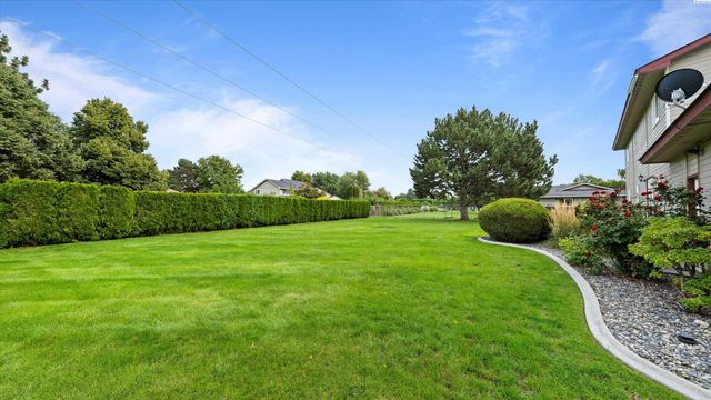 6730 W 9th Ave, Kennewick, WA 99336