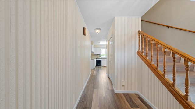 6730 W 9th Ave, Kennewick, WA 99336