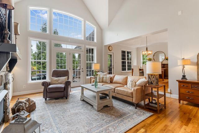 146 Coal Creek Drive, Boiling Springs, SC 29316