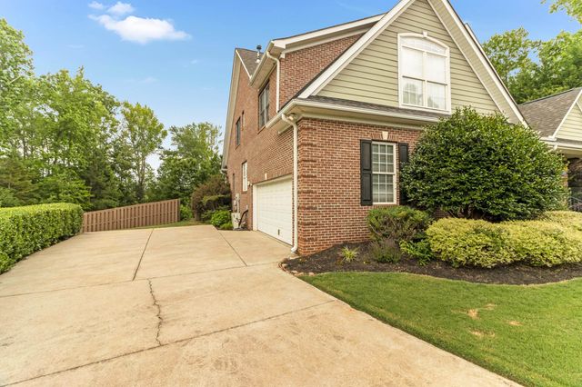 146 Coal Creek Drive, Boiling Springs, SC 29316