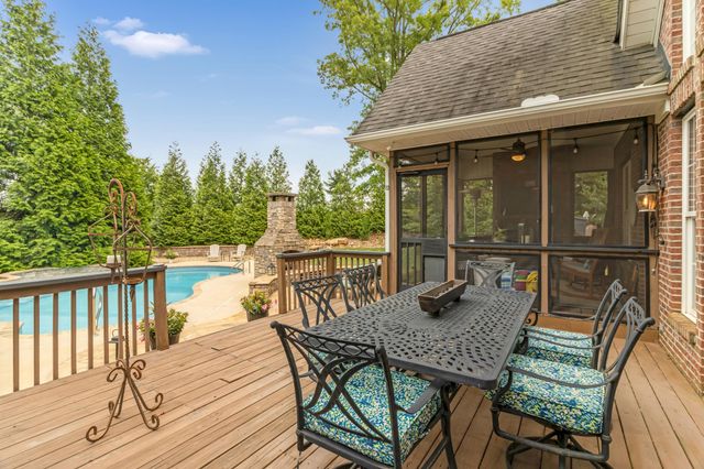 146 Coal Creek Drive, Boiling Springs, SC 29316