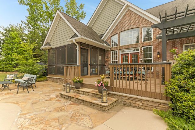 146 Coal Creek Drive, Boiling Springs, SC 29316