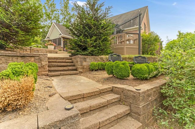 146 Coal Creek Drive, Boiling Springs, SC 29316