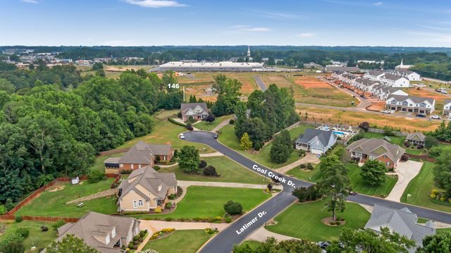 146 Coal Creek Drive, Boiling Springs, SC 29316