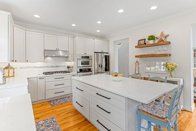 146 Coal Creek Drive, Boiling Springs, SC 29316