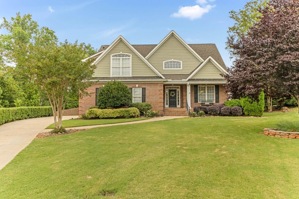146 Coal Creek Drive, Boiling Springs, SC 29316
