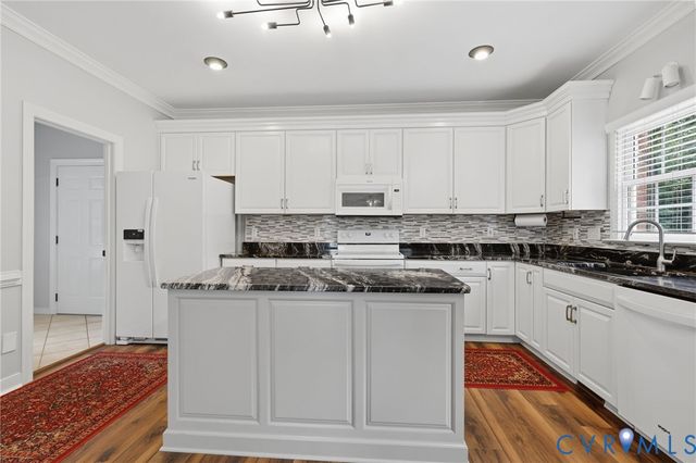 12124 Glen Kilchurn Dr, Chesterfield, VA 23838