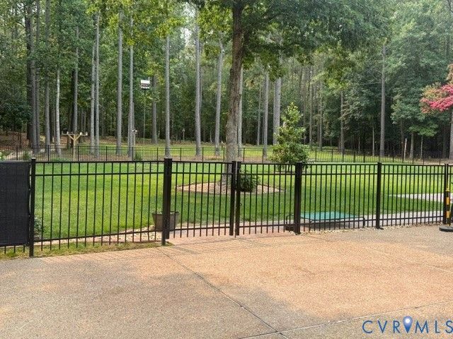 12124 Glen Kilchurn Dr, Chesterfield, VA 23838