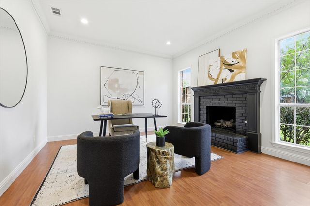9017 Laredo Drive, Irving, TX 75063