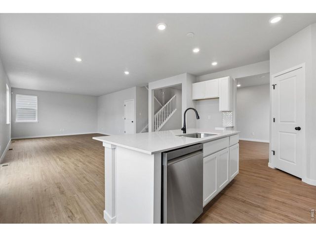 819 Mesic Ln, Windsor, CO 80550