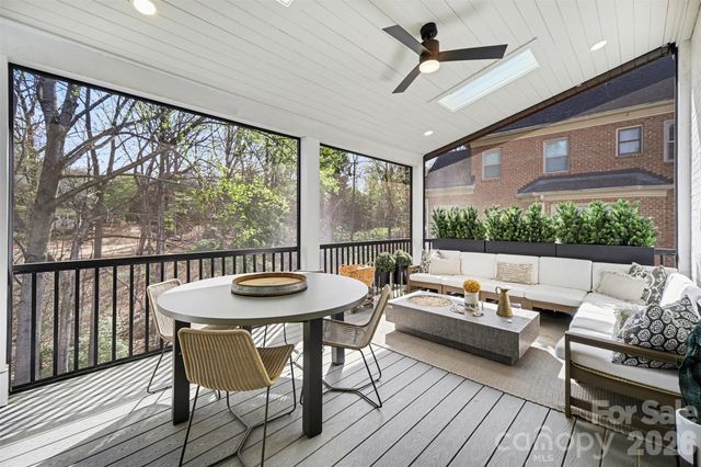 6008 Alexa Road, Charlotte, NC 28277