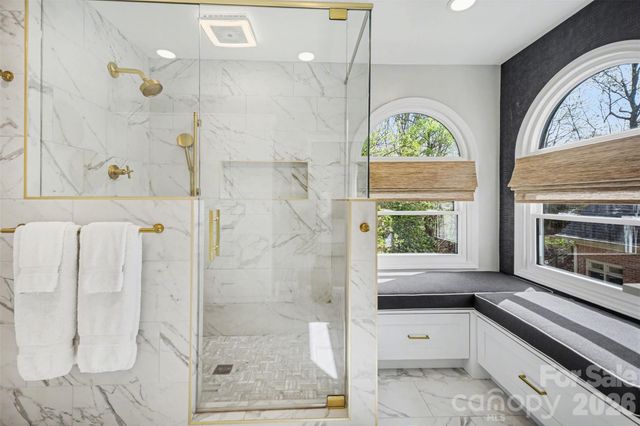 6008 Alexa Road, Charlotte, NC 28277