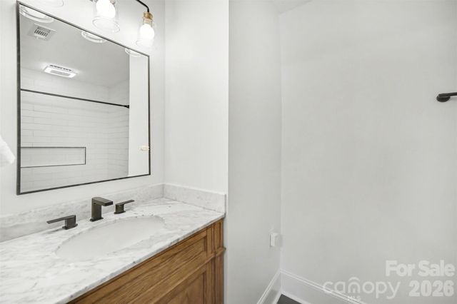 6008 Alexa Road, Charlotte, NC 28277