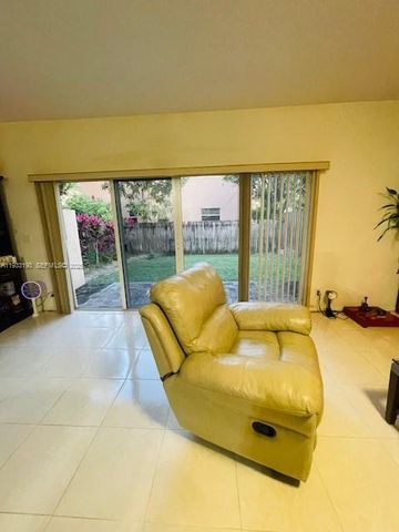 4403 NW 115th Ave, Coral Springs, FL 33065