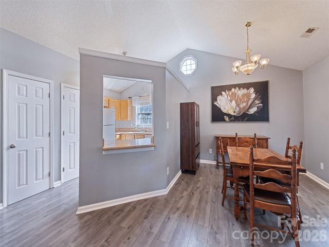 922 Woodhill Drive, Fletcher, NC 28732