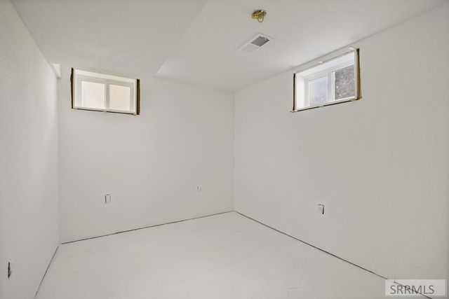 235 W 13th Street, Idaho Falls, ID 83402