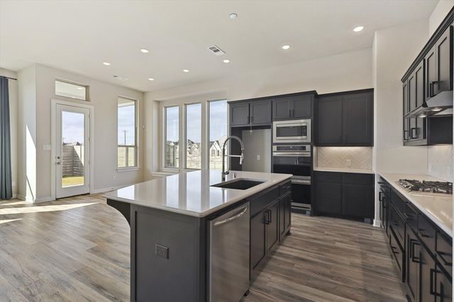 1613 Chickadee Drive, Argyle, TX 76226