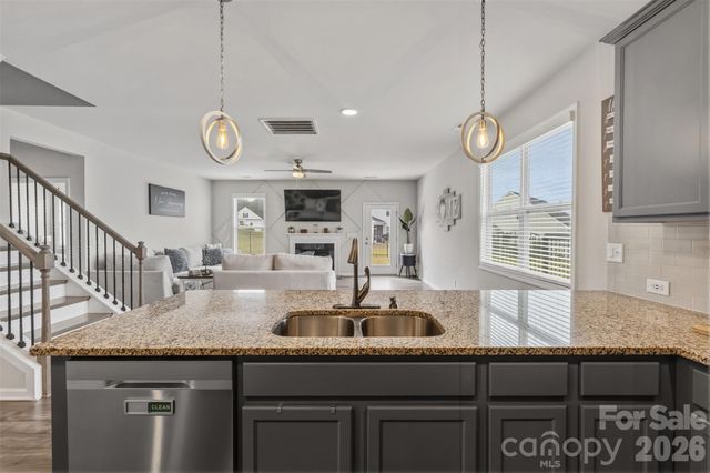 4546 Dover Court, Denver, NC 28037