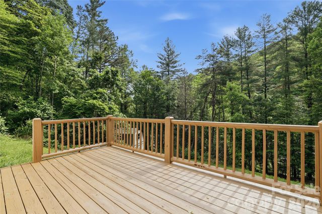 508 Cripple Creek Road, Sylva, NC 28779