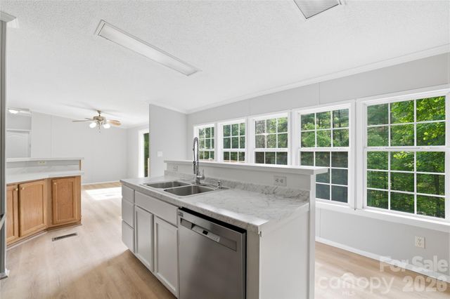508 Cripple Creek Road, Sylva, NC 28779