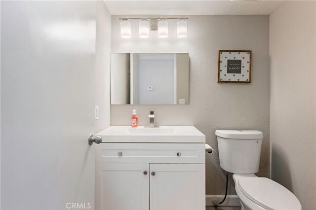 25885 Trabuco 213, Lake Forest, CA 92630