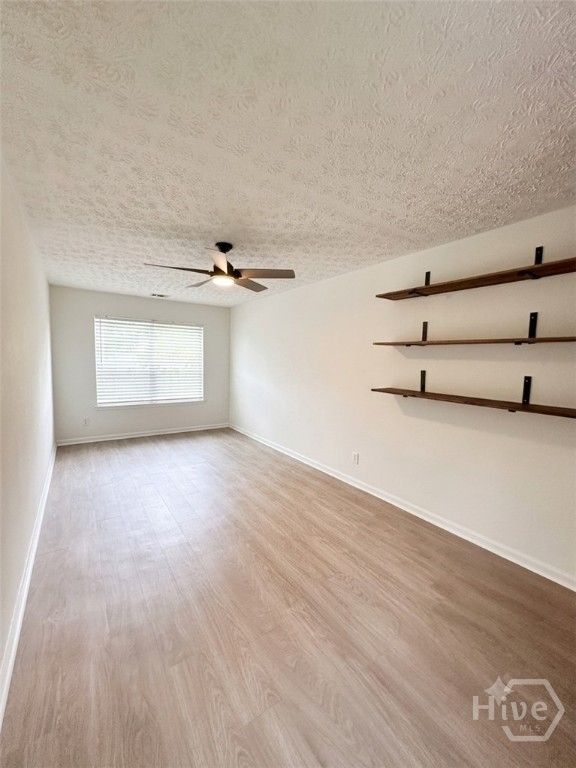 Image 6 of property listing at 174 Sterling Creek Drive, Richmond Hill, GA 31324