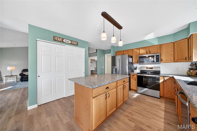 14 Augusta Downs Drive, St Peters, MO 63376