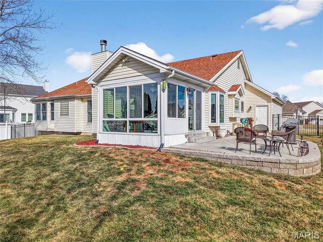 14 Augusta Downs Drive, St Peters, MO 63376