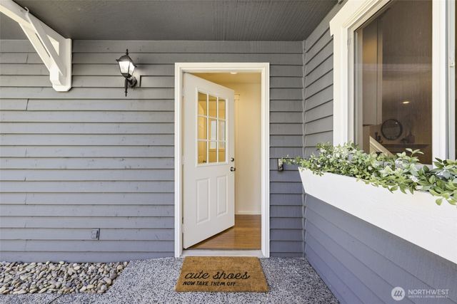 3535 NE 89th Street, Seattle, WA 98115