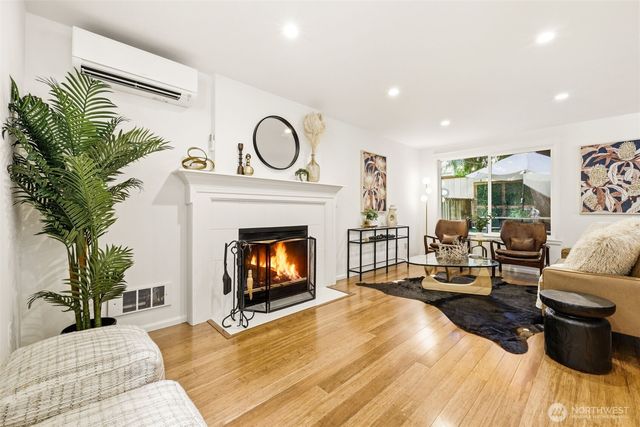 3535 NE 89th Street, Seattle, WA 98115