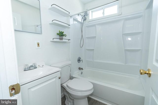 8032 GRAY HAVEN RD, Baltimore, MD 21222