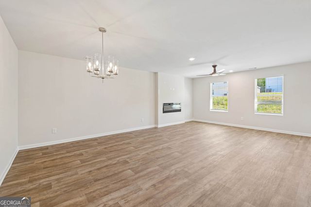 704 Lipizzan Trace, Hogansville, GA 30230