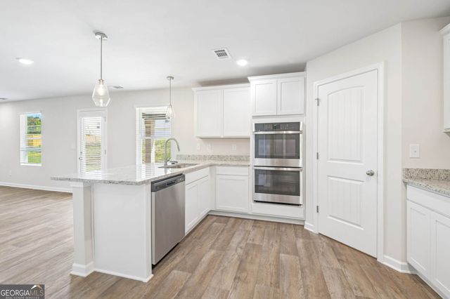 704 Lipizzan Trace, Hogansville, GA 30230
