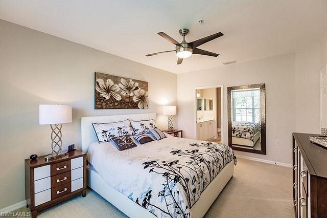 8135 Celeste DR # 4218, Naples, FL 34113