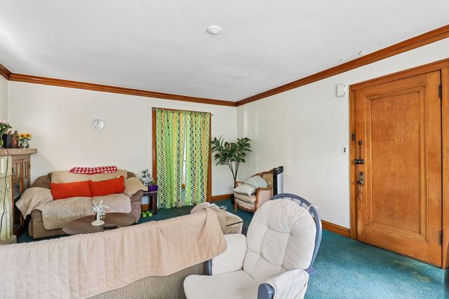 4446 N Lowell Avenue, Chicago, IL 60630