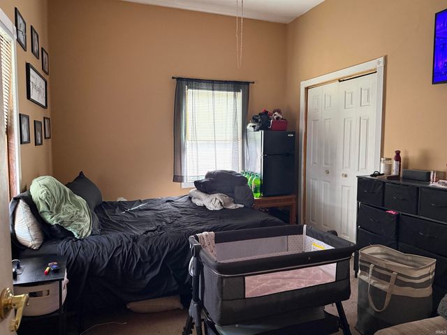 1527 S Ribble Avenue, Muncie, IN 47302