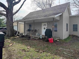 1527 S Ribble Avenue, Muncie, IN 47302