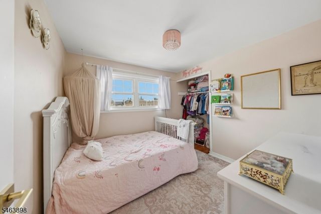 17 Patrick St, Carteret Boro, NJ 07008