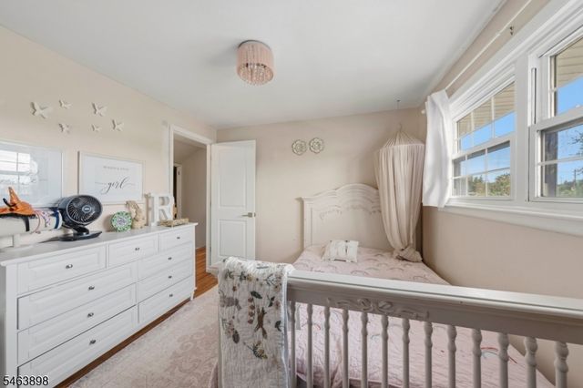 17 Patrick St, Carteret Boro, NJ 07008
