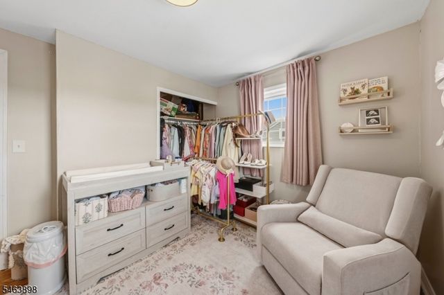 17 Patrick St, Carteret Boro, NJ 07008