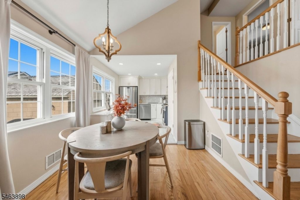 17 Patrick St, Carteret Boro, NJ 07008 — photo 5