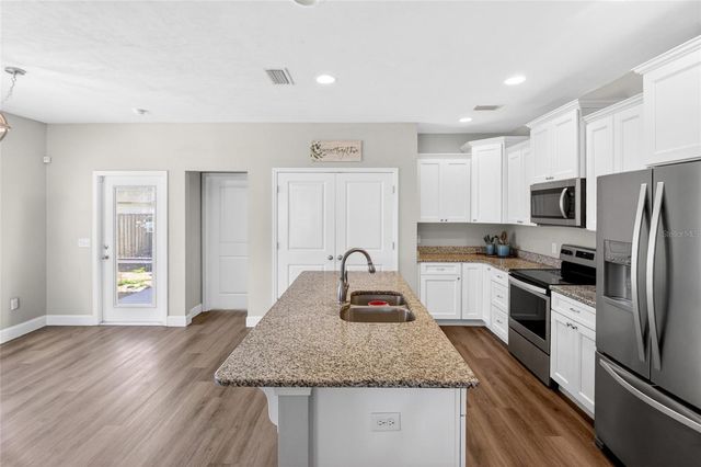 16659 NW 192ND TERRACE, High Springs, FL 32643