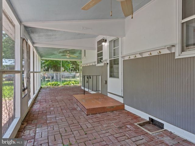 1413 CENTRAL AVE E, Edgewater, MD 21037
