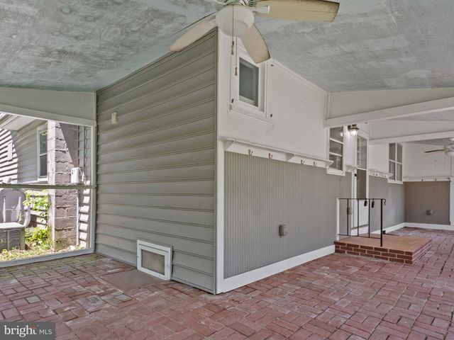 1413 CENTRAL AVE E, Edgewater, MD 21037