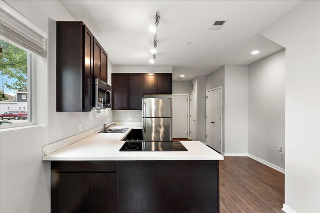 600 Douglas Street 620B, Grand Rapids, MI 49504