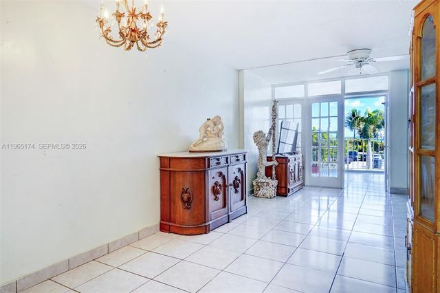 6450 Collins Ave 202, Miami Beach, FL 33141