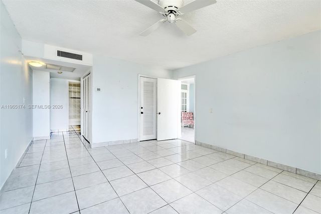 6450 Collins Ave 202, Miami Beach, FL 33141