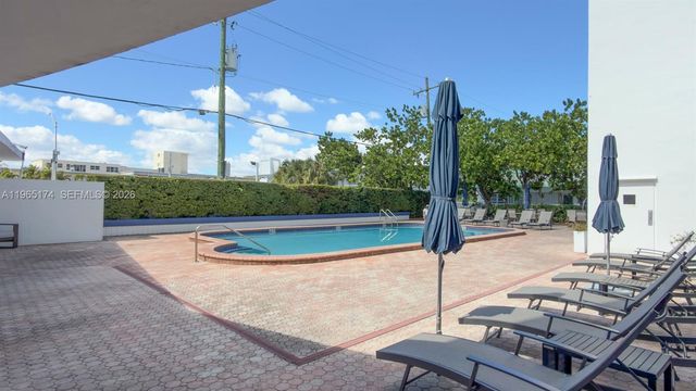 6450 Collins Ave 202, Miami Beach, FL 33141